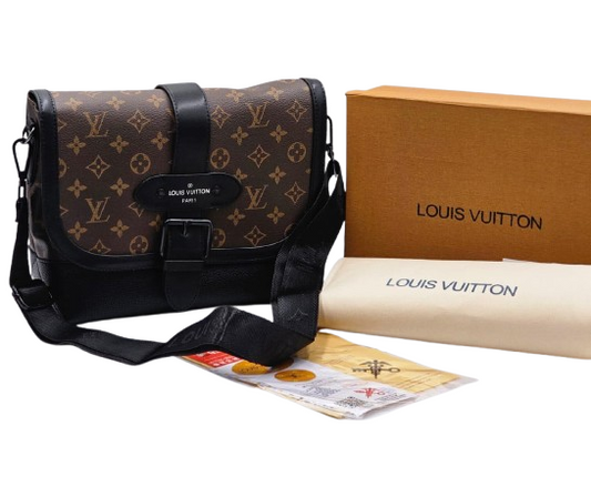 Louis Vuitton Luxe Crossbody Bag™