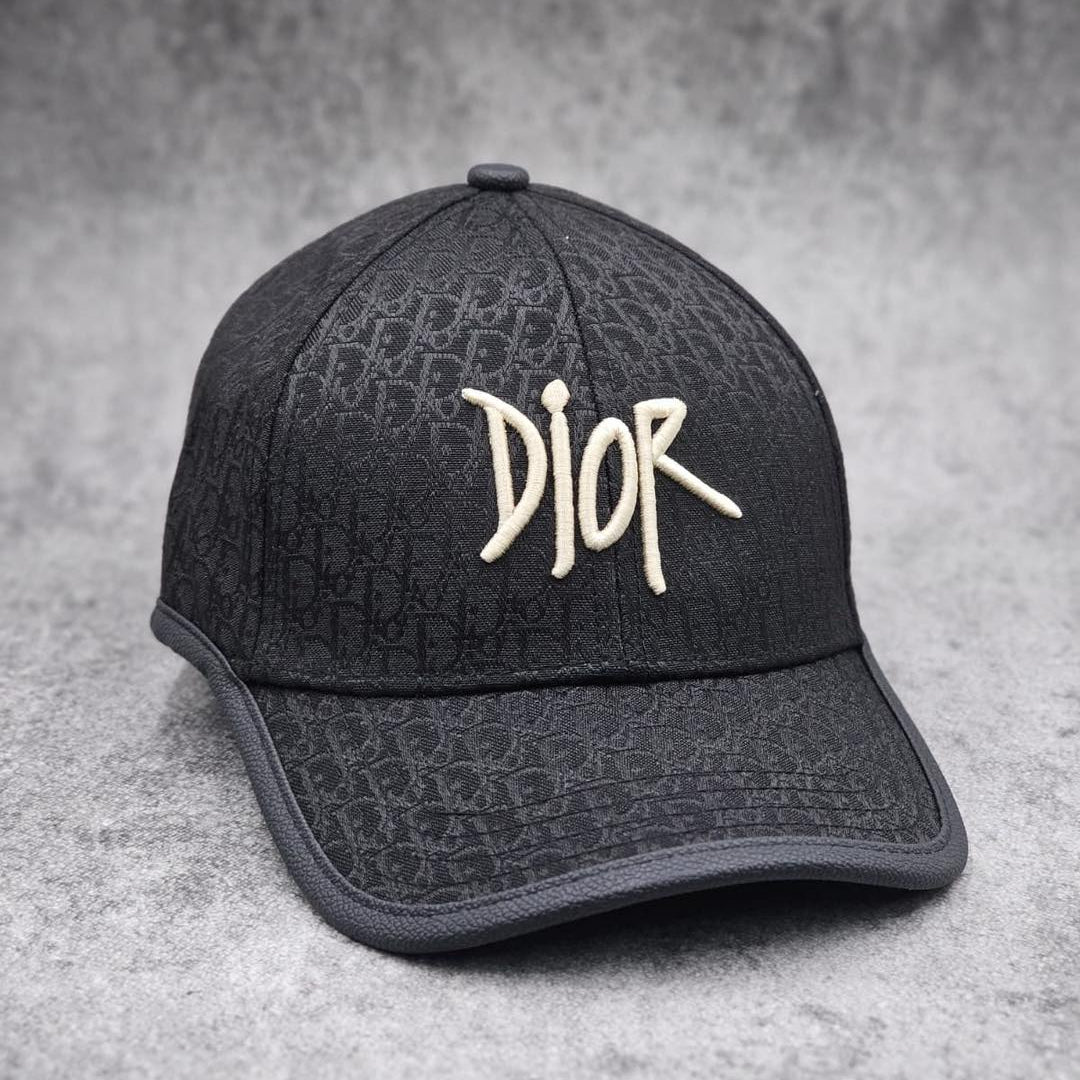 Dior Oblique Cap – Sleek Black Edition